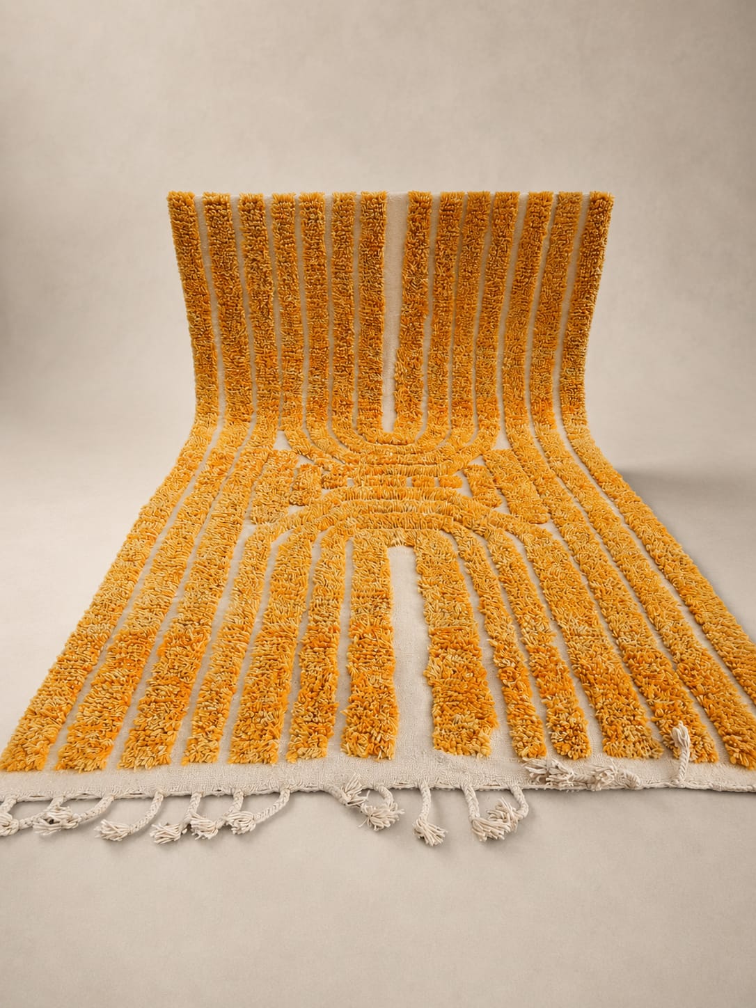 Tapis Draa artisanal jaune tissé à la main